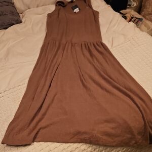 Tan Sleeveless Maxi Dress Xl